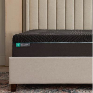 Ice Cloud™ Mattress with AeroFlex™